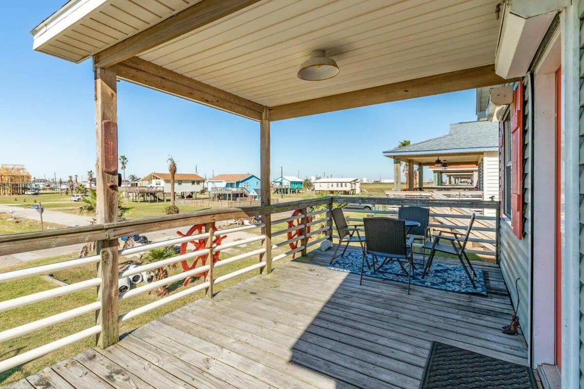 Casa De Las Olas - Huge Fenced Yard, Massive Outdoor Shower, Great Breezes From Deck! Surfside Beach Exteriör bild