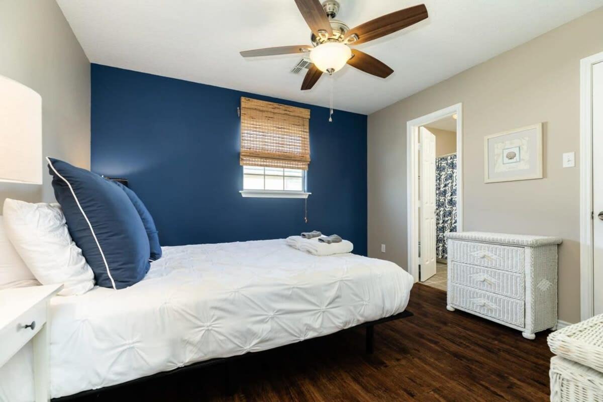 Casa De Las Olas - Huge Fenced Yard, Massive Outdoor Shower, Great Breezes From Deck! Surfside Beach Exteriör bild