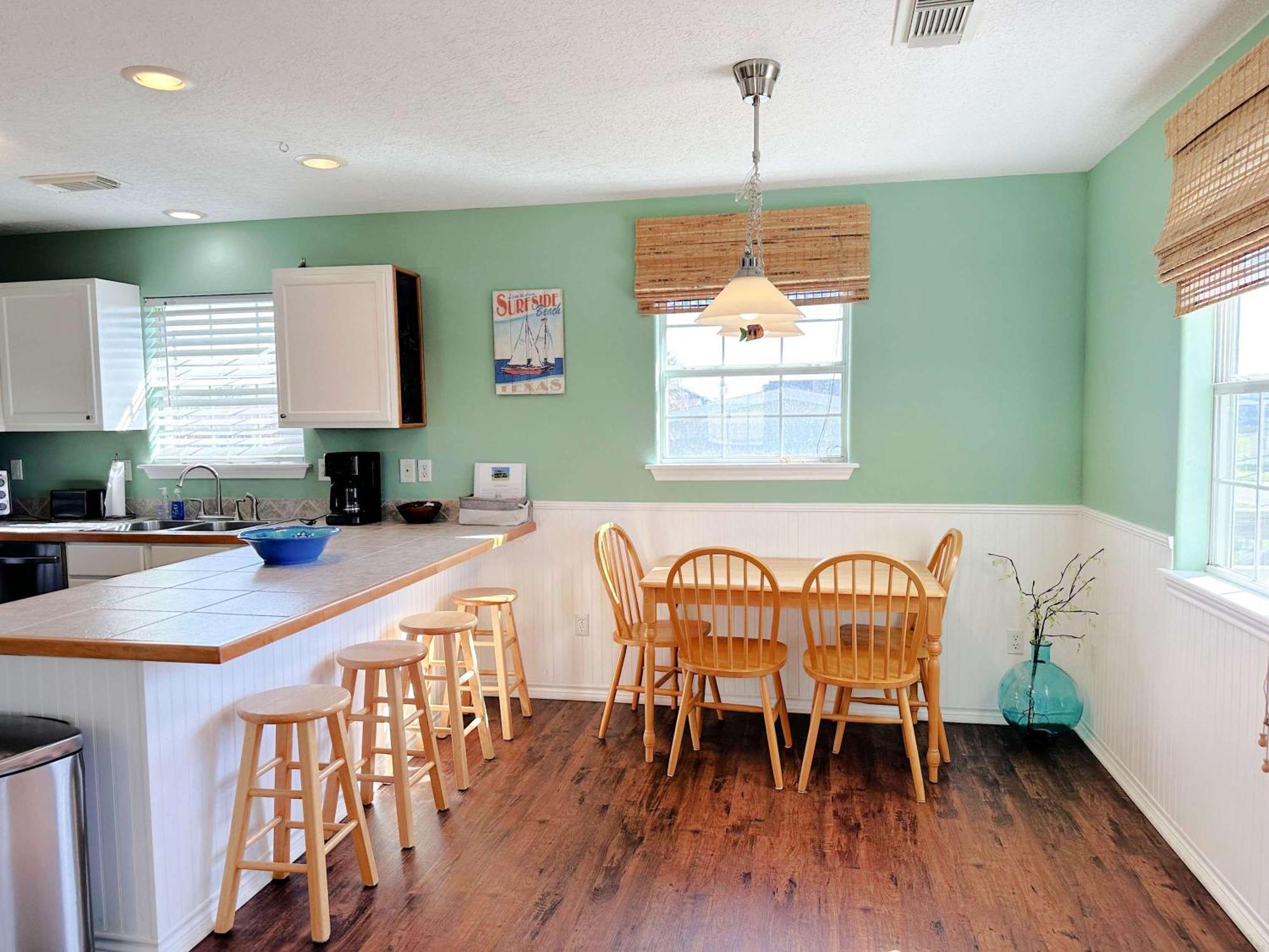 Casa De Las Olas - Huge Fenced Yard, Massive Outdoor Shower, Great Breezes From Deck! Surfside Beach Exteriör bild